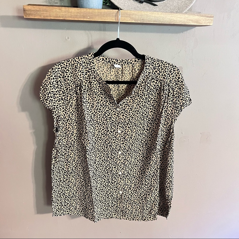 Old Navy Short Sleeve Blouse